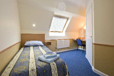 BelseyBridgeEnSuite400