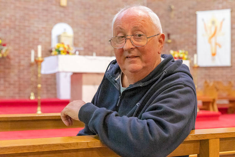 Network Norfolk : Priest's praise after five-week Norfolk Covid battle - Vimarsana News