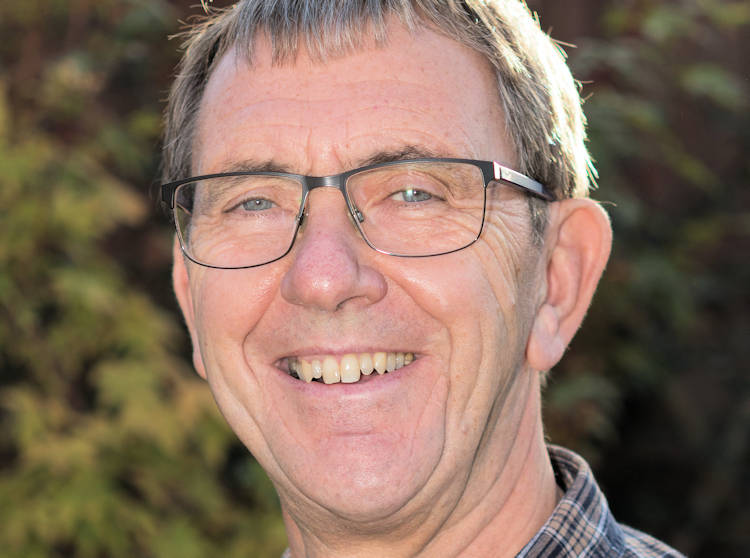 Network Norfolk : Norfolk broadcaster recalls Christmas at the BBC - Vimarsana News