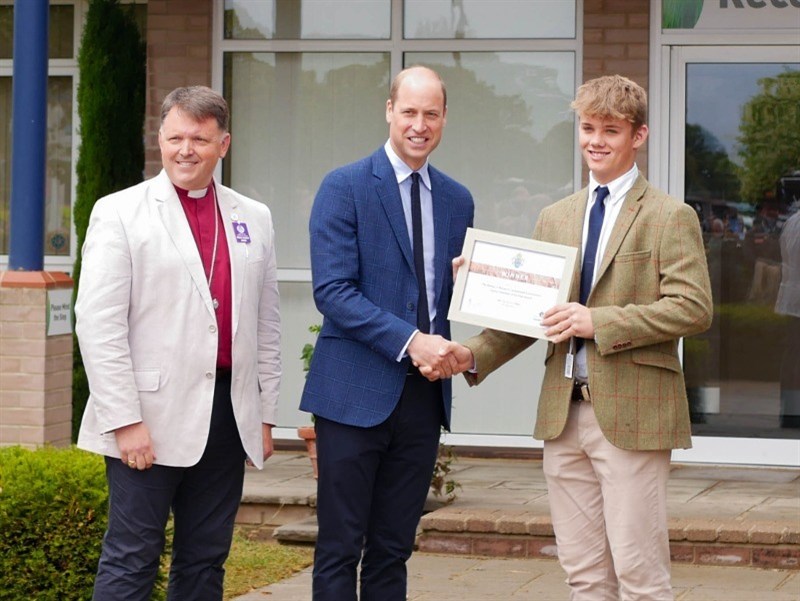 Network Norfolk : Prince presents Bishop's environment award - Vimarsana News