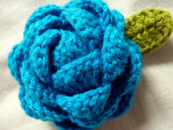 KnittedFlower350