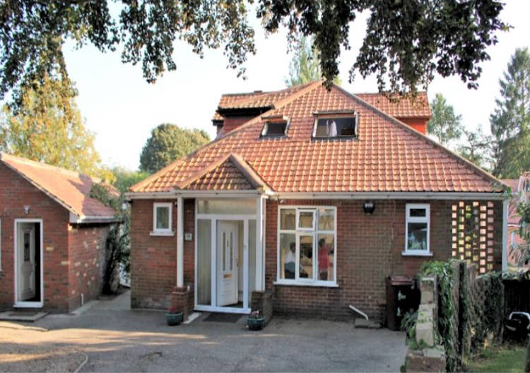 GenesisLaundryCloseHouse750