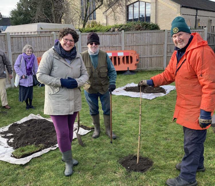 oulton broad tree planting 750