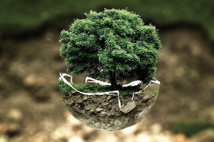 Earth750PX