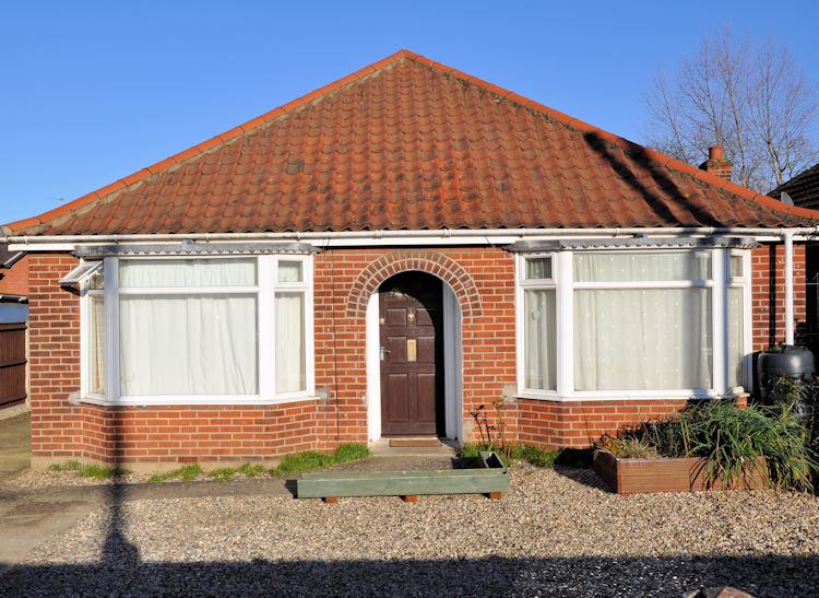 GenesisHouse750