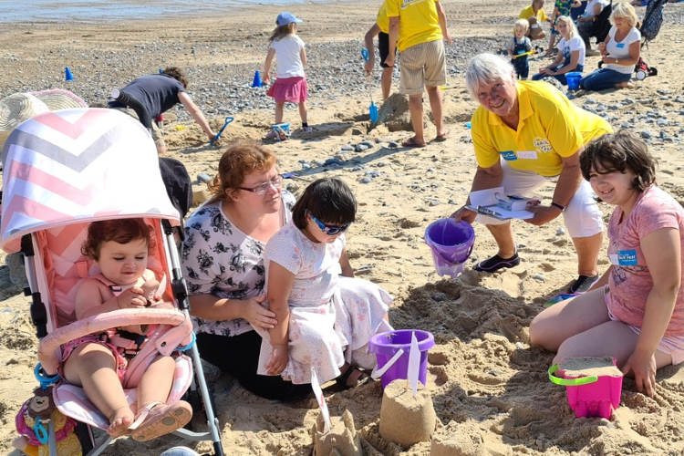 cromer beachfest 750