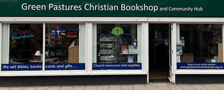 green-pastures-newsignage750