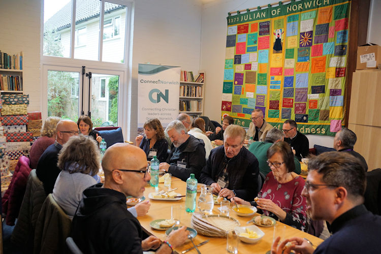 ConnectJulianLunch750