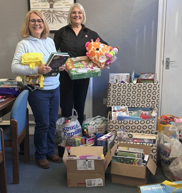 SalvationArmyGibsonBaleGifts62