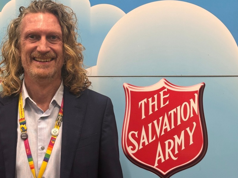 PR Comms Ralph Skydive