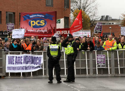 Network Norfolk : Norwich EDL and counter demo are peaceable