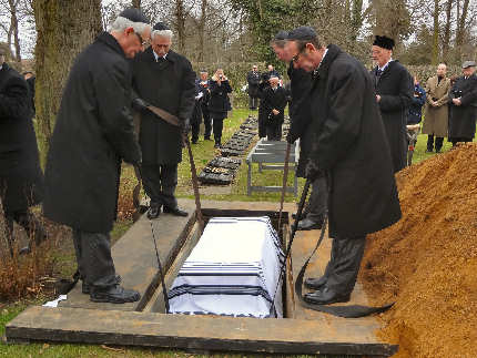 JewishBurial430