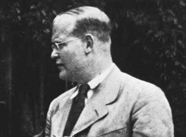 Dietrich Bonhoeffer CF380