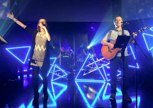 AliveChurchWorship600