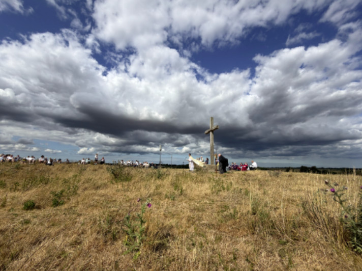 Hundreds join annual Norfolk Broads service